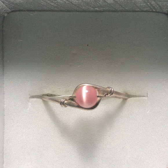 Jewelry - Cat’s Eye bead (Pink) Sterling Silver Ring